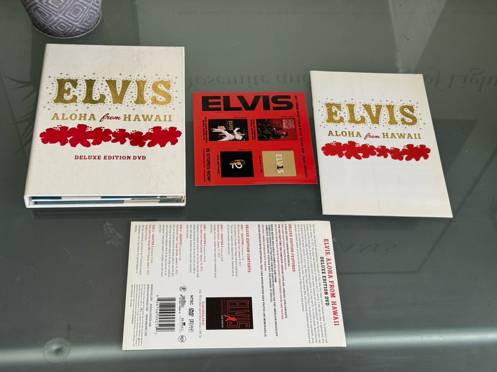 ELVIS PRESLEY – Aloha from Hawaii – Deluxe Edition 2-DVD Set w/Booklet 2004 Mint