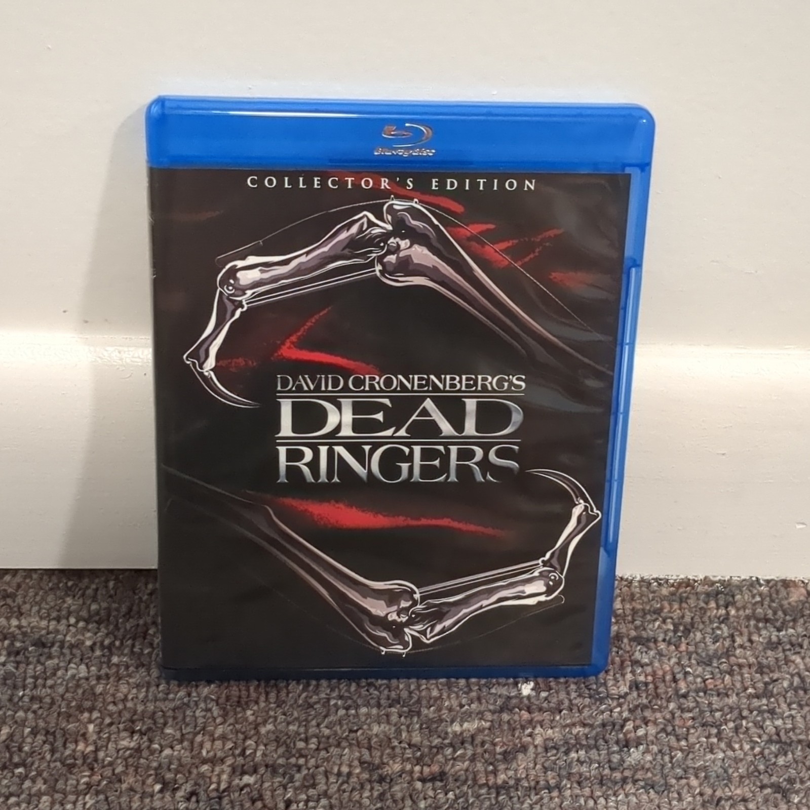 Shout! Factory Dead Ringers Blu-ray Collector’s Edition (1988)