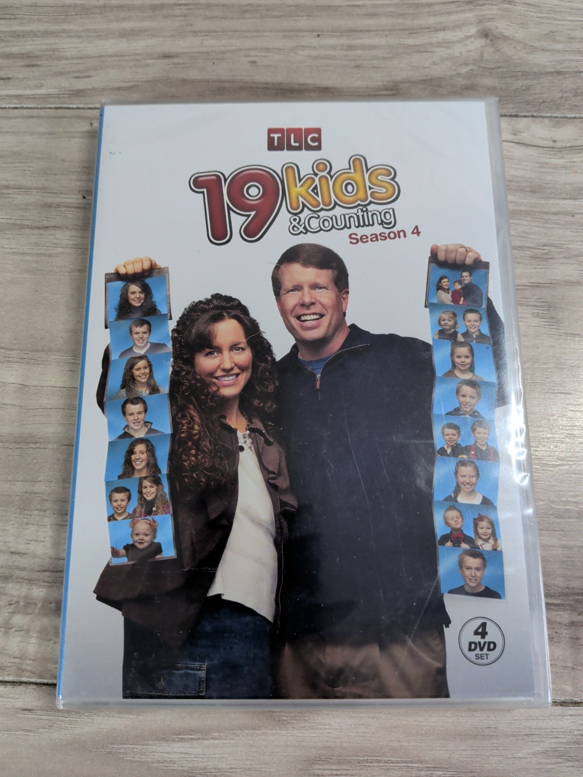 19 Kids And Counting Season 4 DVD Box Set TLC Discontinued Series