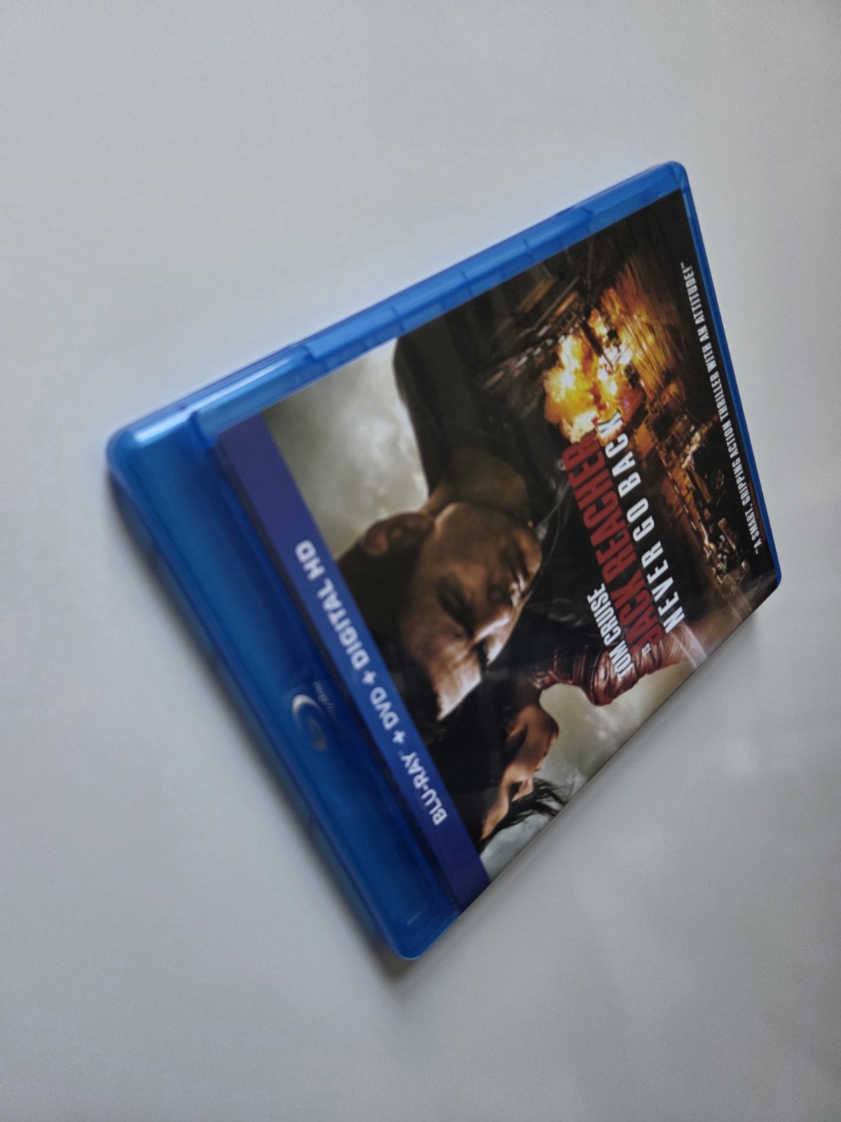 Jack Reacher: Never Go Back (Blu-ray/DVD, 2016, 2-Disc Set) LIKE NEW