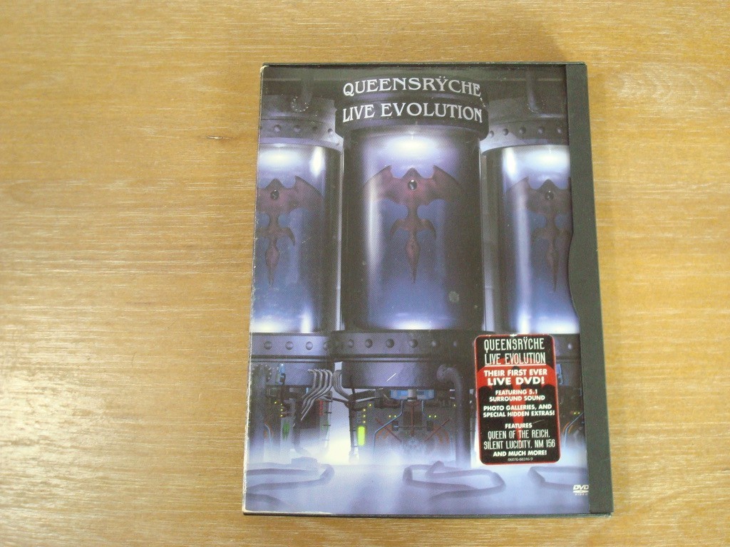 Queensryche Live: Evolution DVD Region 1 US with 19 Songs/Tracks
