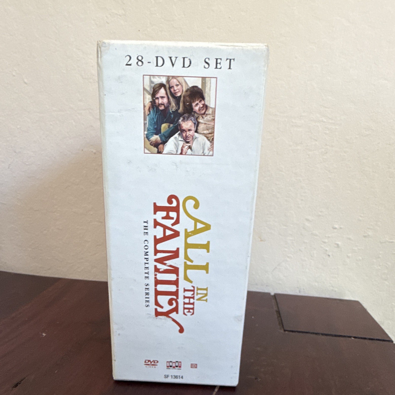 Shout! Factory All in the Family Complete Series 28-DVD Box Set Closed Caption