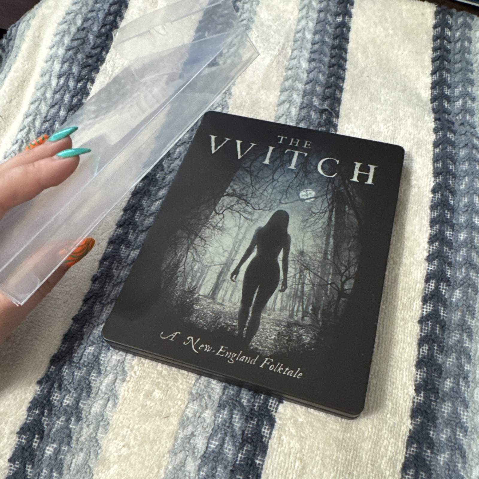 The Witch (Blu-ray/DVD) Robert Eggers, LIMITED EDITION STEELBOOK! RARE VG* OOP!
