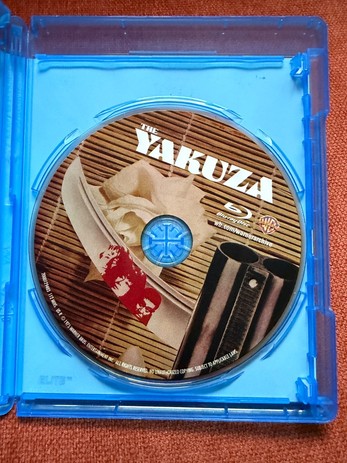 The Yakuza (Blu-ray, 1974) MINT disc Robert Mitchum Sydney Pollack Takakura Ken