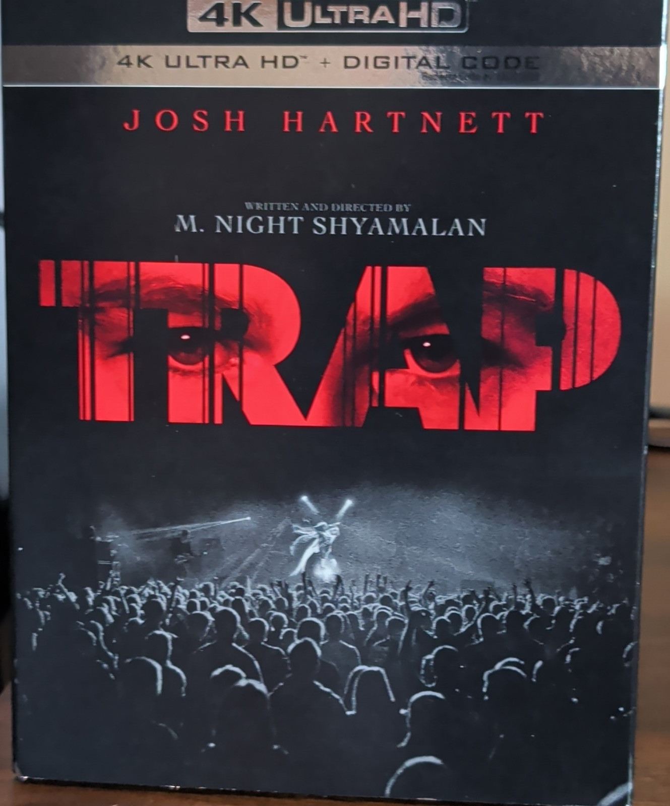 Warner Bros. Trap 4K UHD Blu-ray Josh Hartnett M. Night Shyamalan PG-13