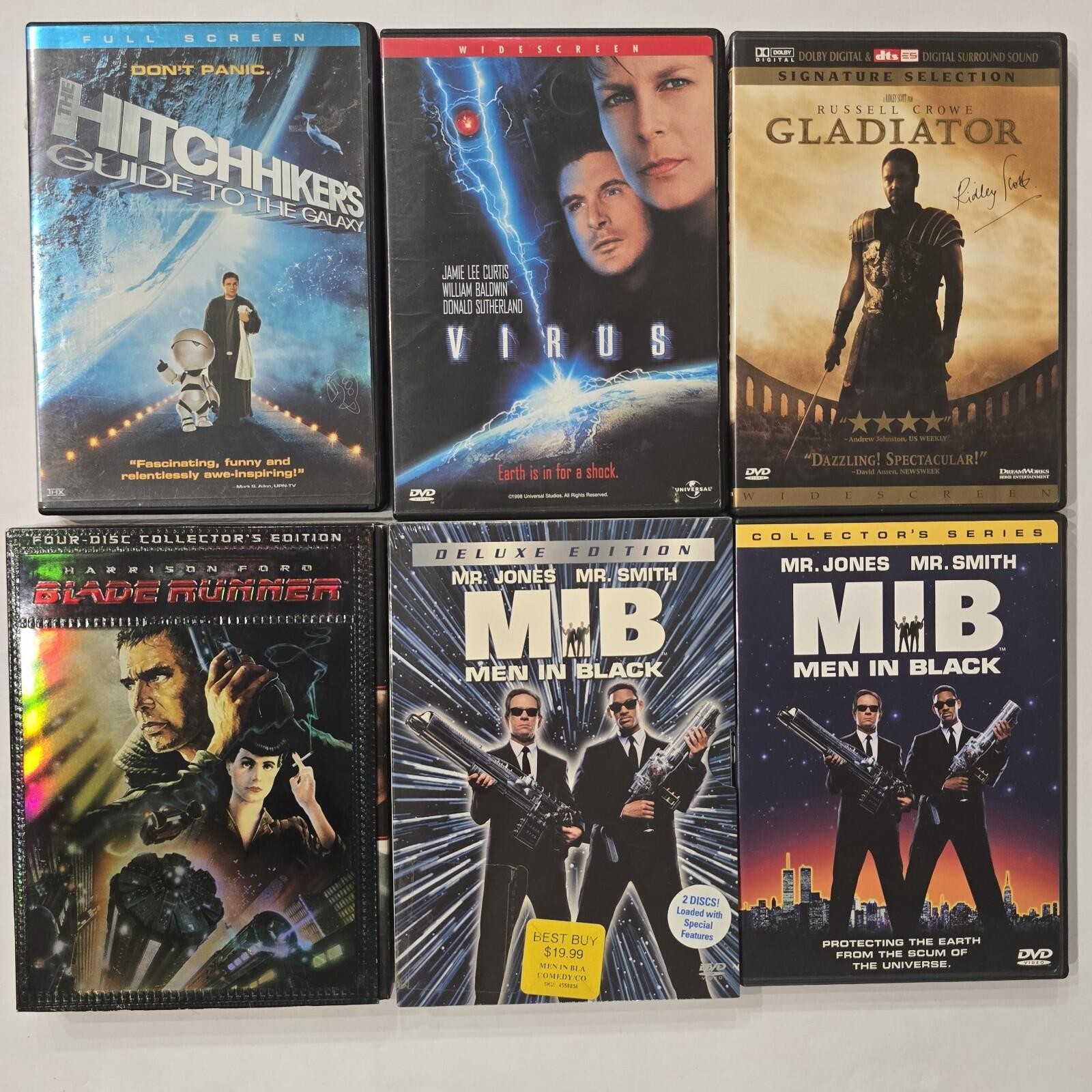 DVD Movies in 12 Cases Sci Fi Action Bundle 17 Discs Blade Runner. Gladiator .