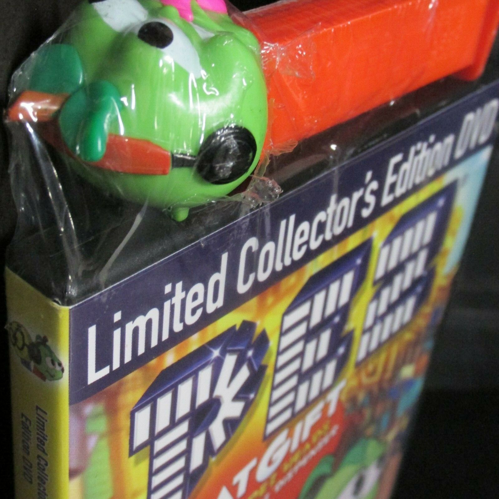 PEZ, NEW! DVD with Dispenser Collectors Edition 2 Movies,Sing,Video,Gift Kids