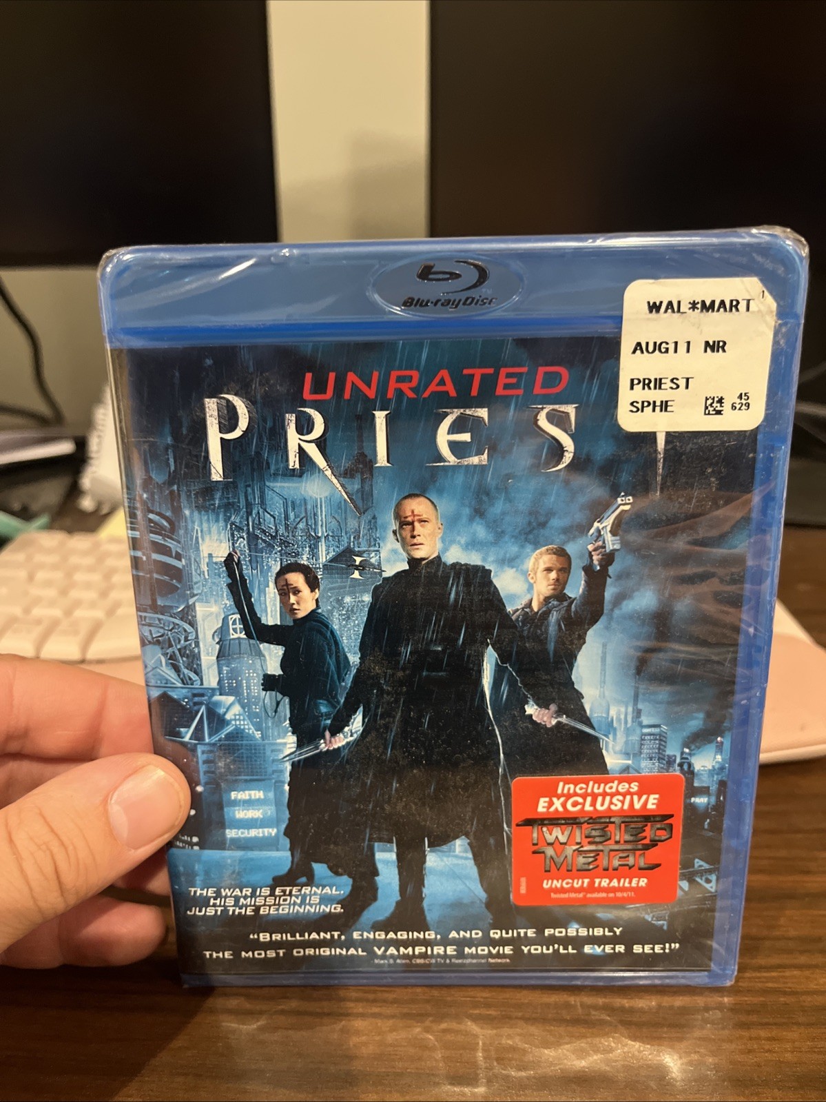 Priest (Unrated Version) (Blu-Ray) NEW SEALED Free Shipping!