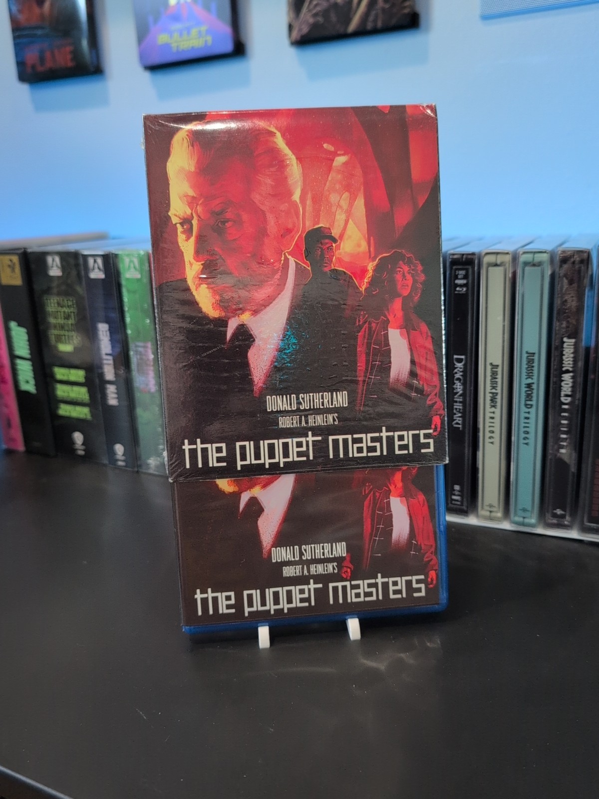 The Puppet Masters Blu-ray Kino Lorber Donald Sutherland w/Slipcover RARE OOP