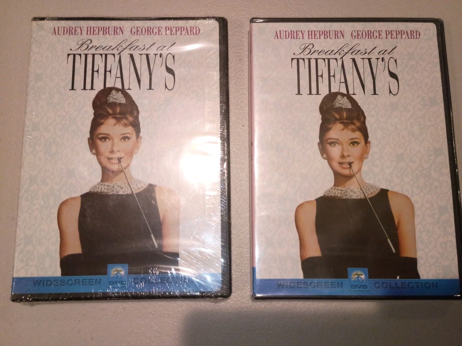 2 LOT – Breakfast at Tiffany’s Widescreen Collection Rated NR NOS 👀 Mint Sealed