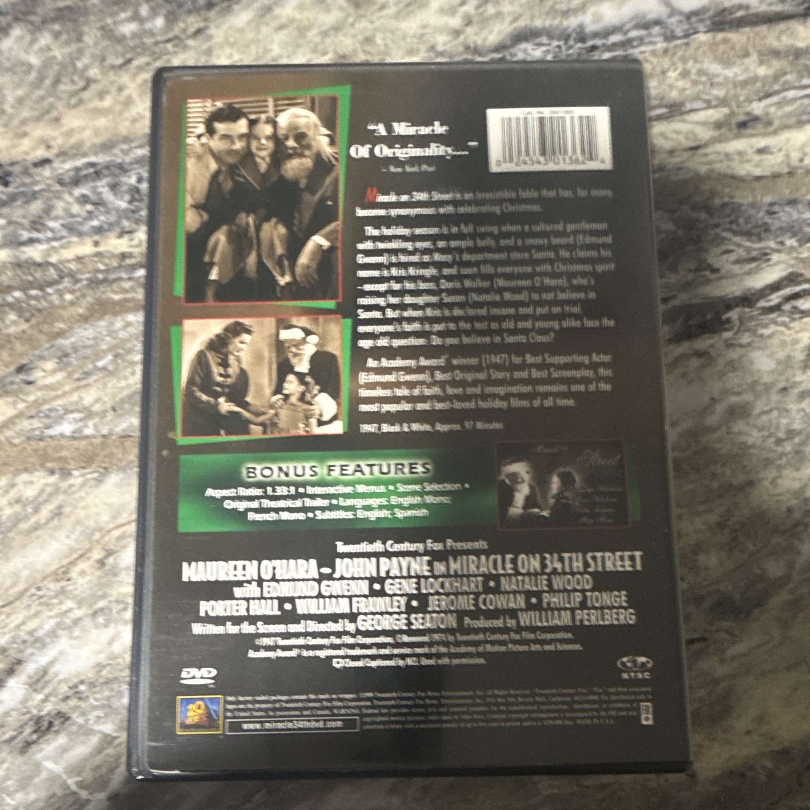 Twentieth Century Fox Miracle on 34th Street (1947) DVD Seaton 97 Min Subs