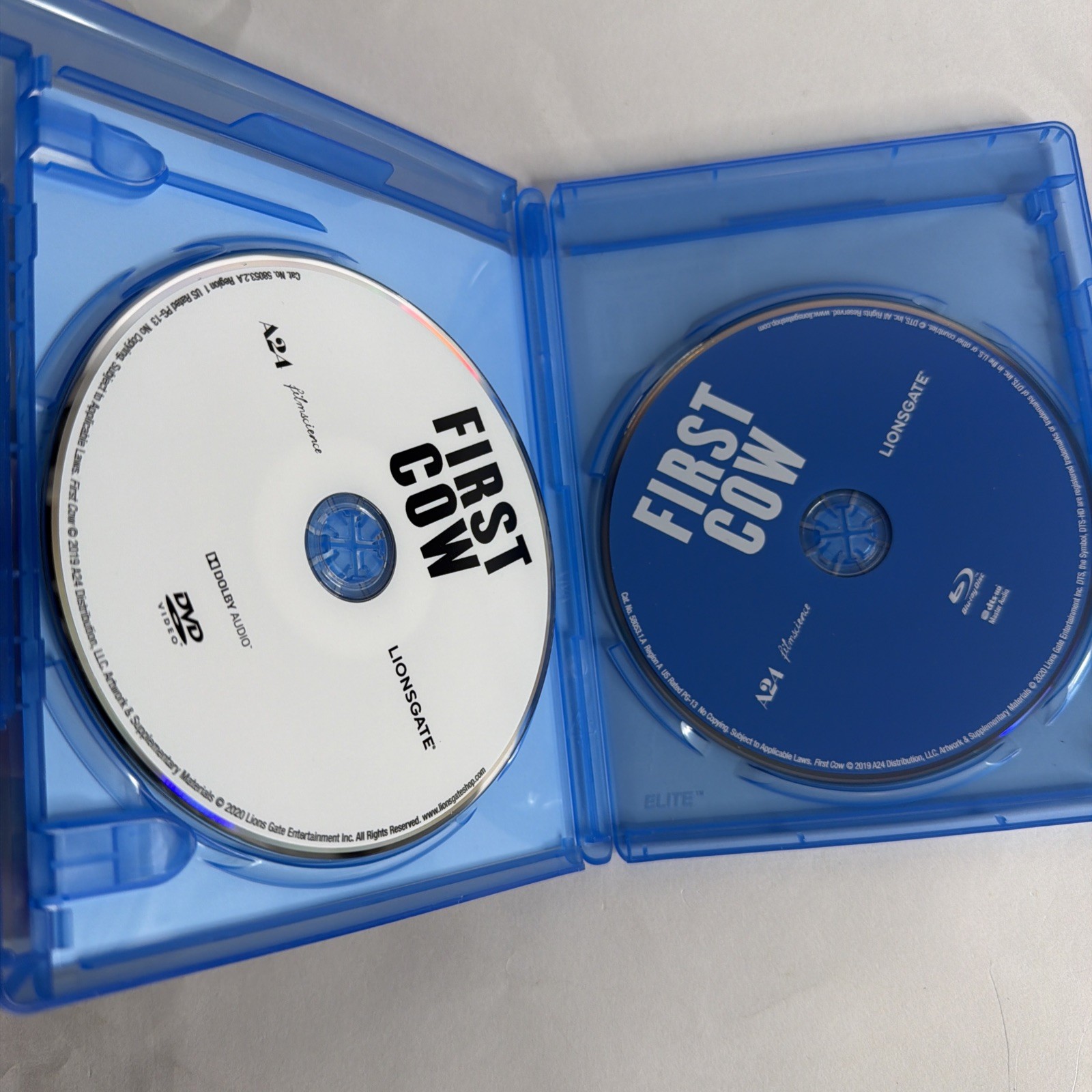 First Cow (Blu-ray, 2019) with slipcover A24 Film