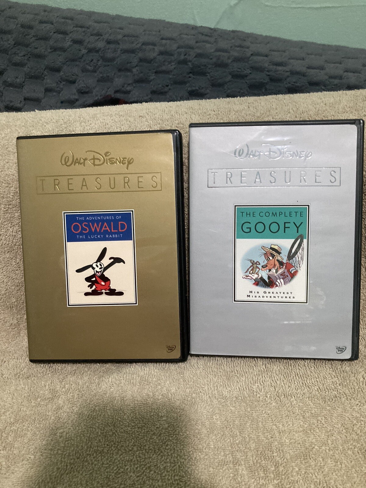 Walt Disney Treasures The Complete Goofy & Oswald In Plastic Clamshell COA