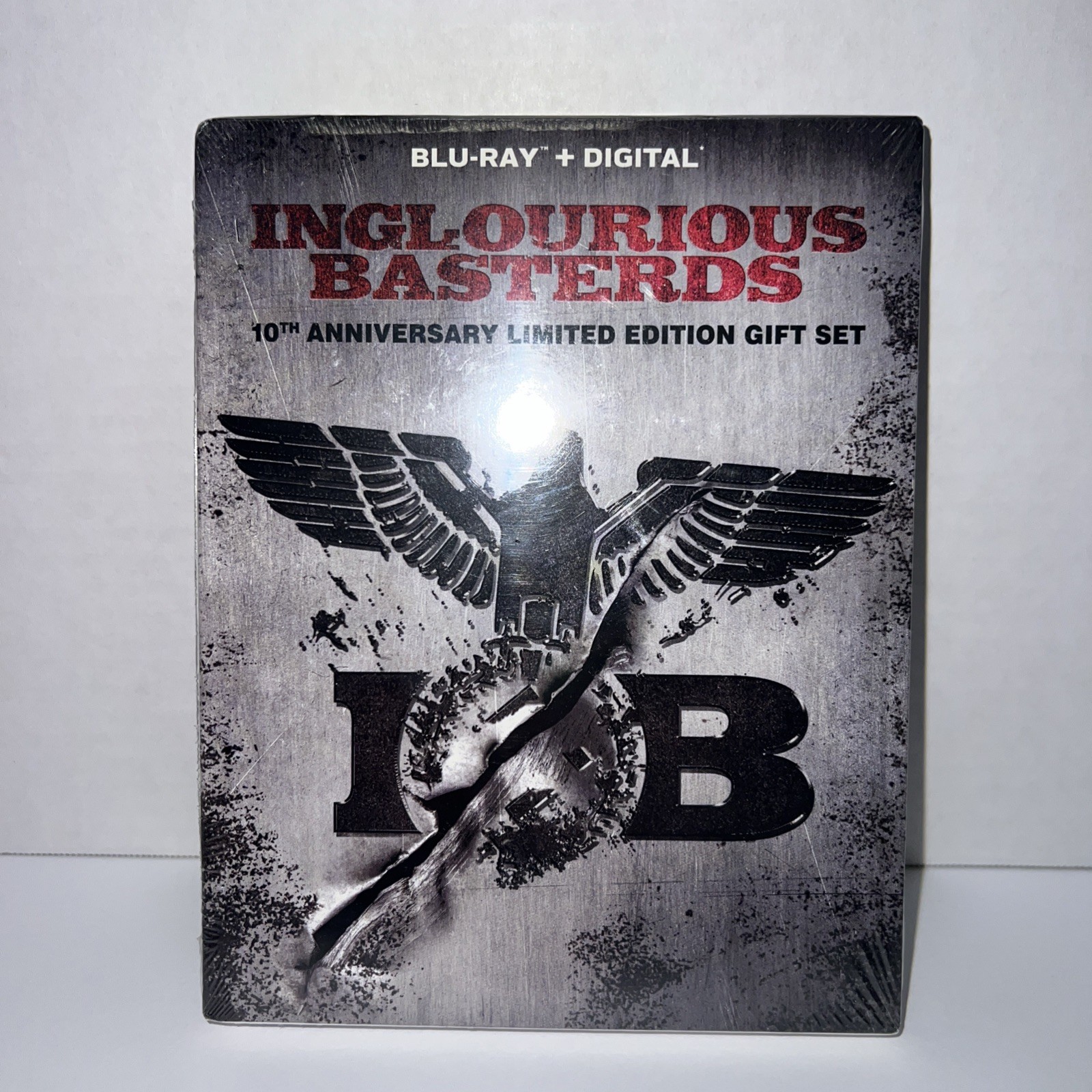 INGLOURIOUS BASTERDS 10th ANNIVERSARY LIMITED EDITION GIFT SET – BlueRay- Sealed