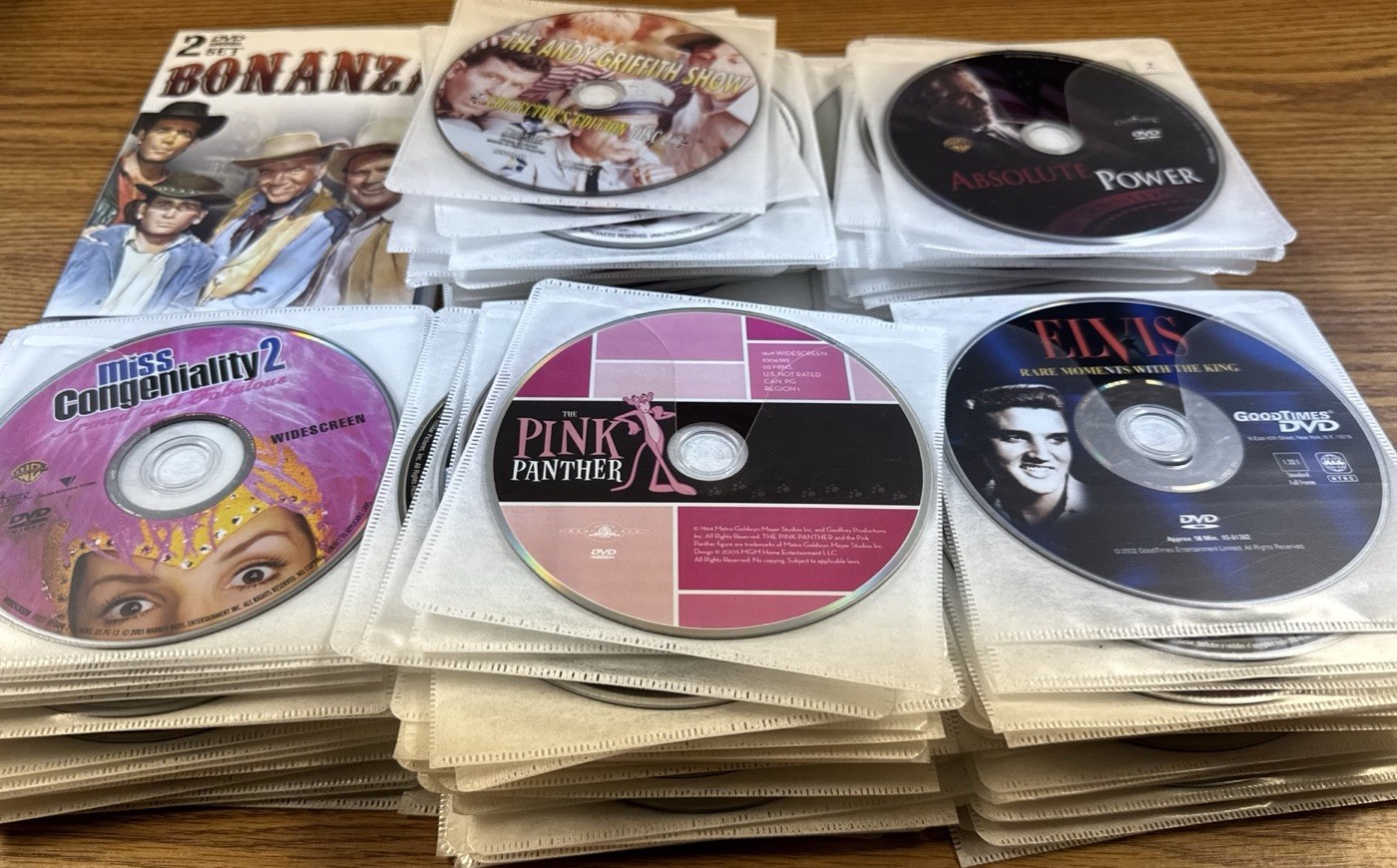 LOT OF 140 DVD MOVIES / TV SERIES (NO CASE OR ARTWORK) Good Mix Of Genres Nice!