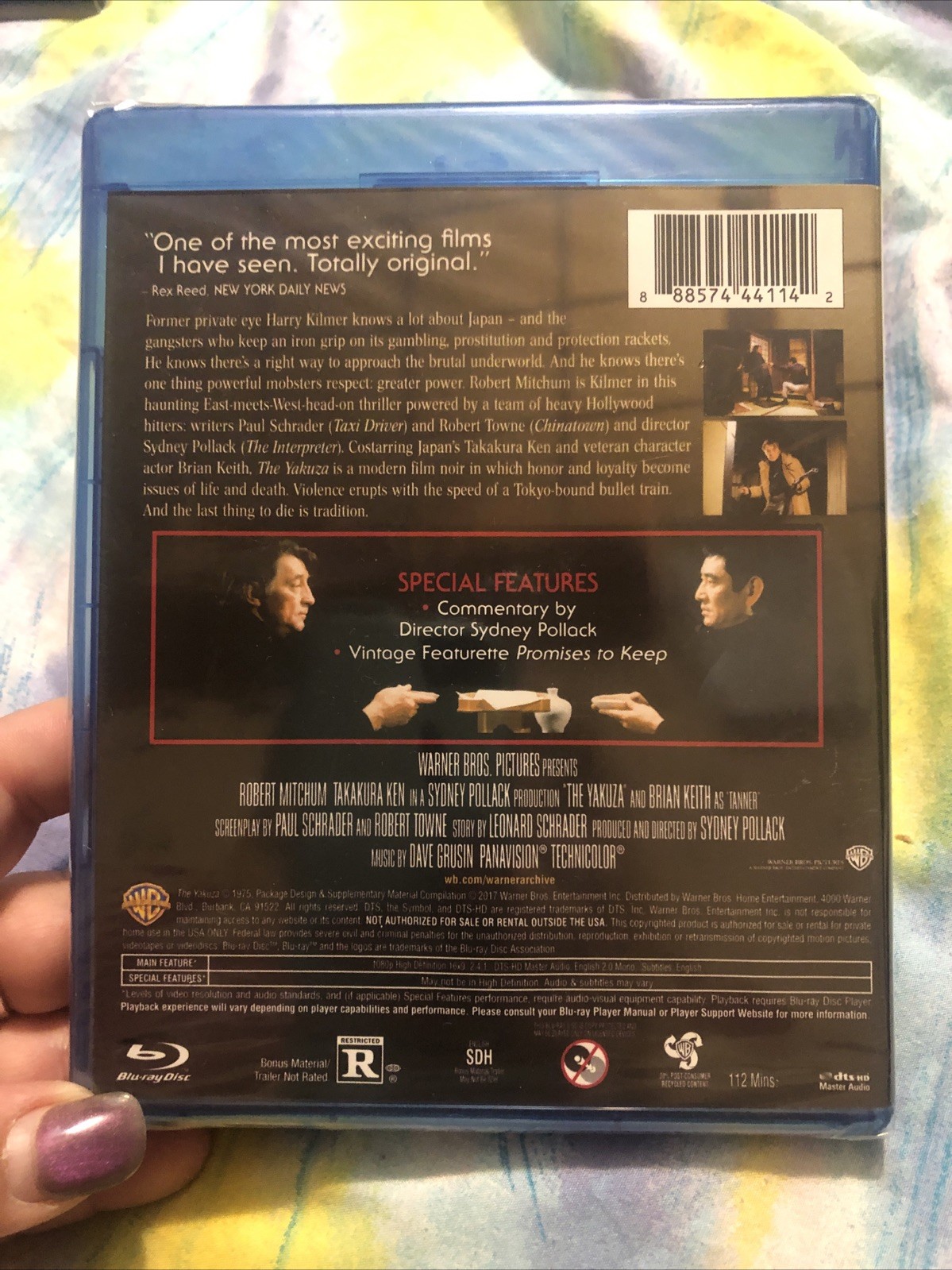 THE YAKUZA 1975 Blu-ray Robert Mitchum Sydney Pollack Culture Clash VG+