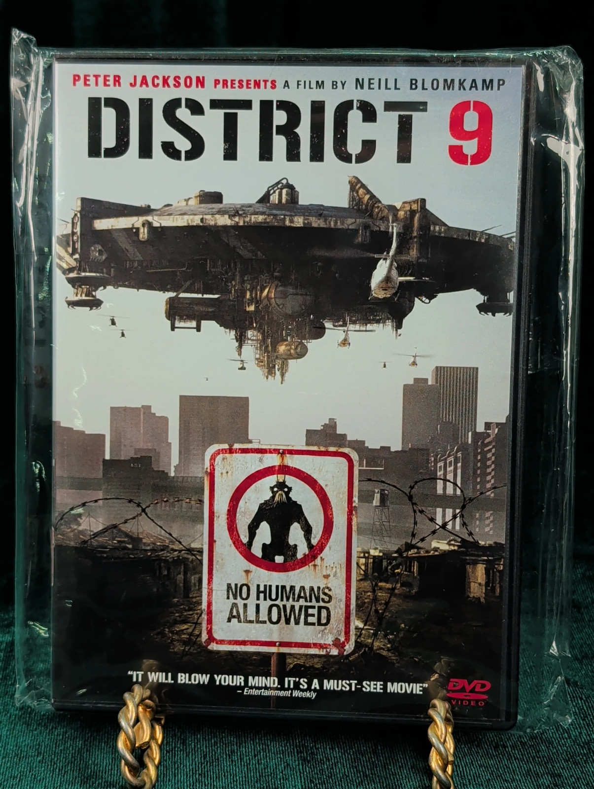 District 9 (2009) Bootleg Widescreen DVD Very Good Sharlto Copley Free Shipping
