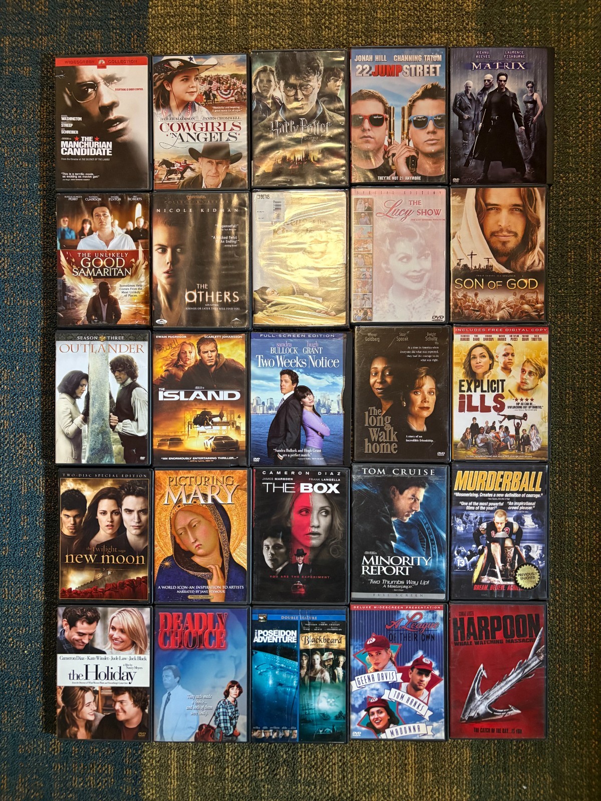 Sale!-Used-Lot-126 Film Favorites ( 25 DVD Movie Mixed Set )