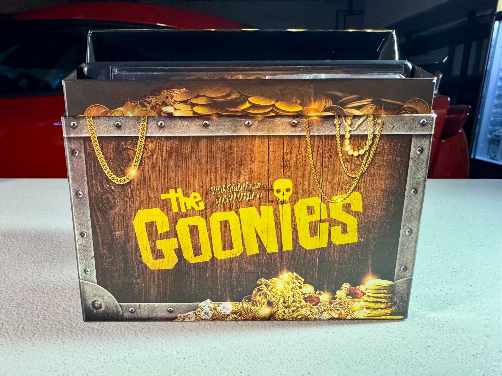 The Goonies 4K Blu-ray Gift Set – *Perfect Condition, Complete, Like New*