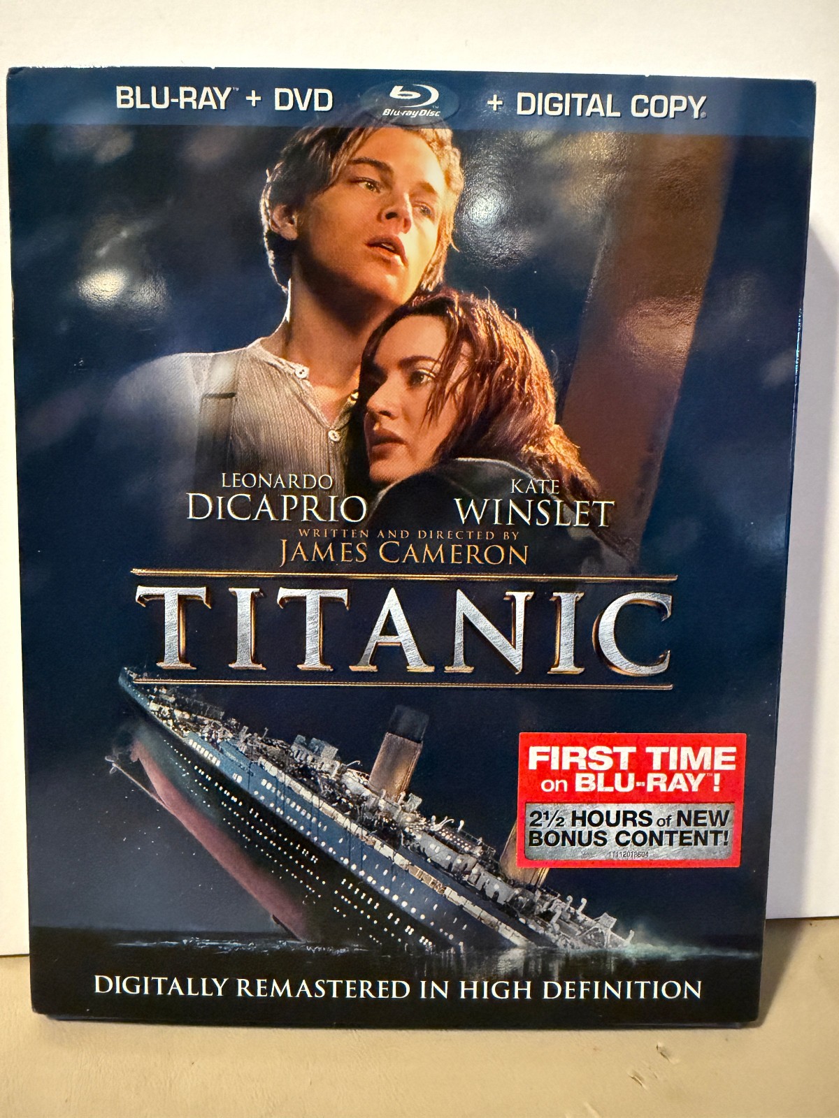 Titanic (Blu-ray, 1997) LIKE NEW!