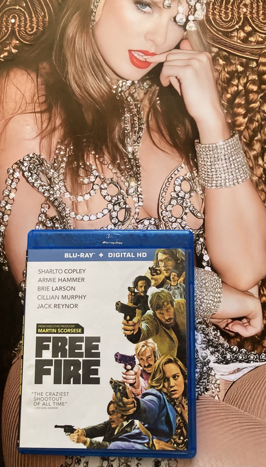 FREE FIRE BLU RAY BRIE LARSON Martin Scorsese Used MINT Disc (NO DIGITAL)