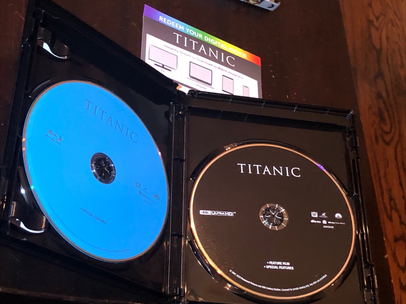 Titanic 4K UHD + Blu-ray + Slipcover LIKE NEW Leonardo DiCaprio James Cameron