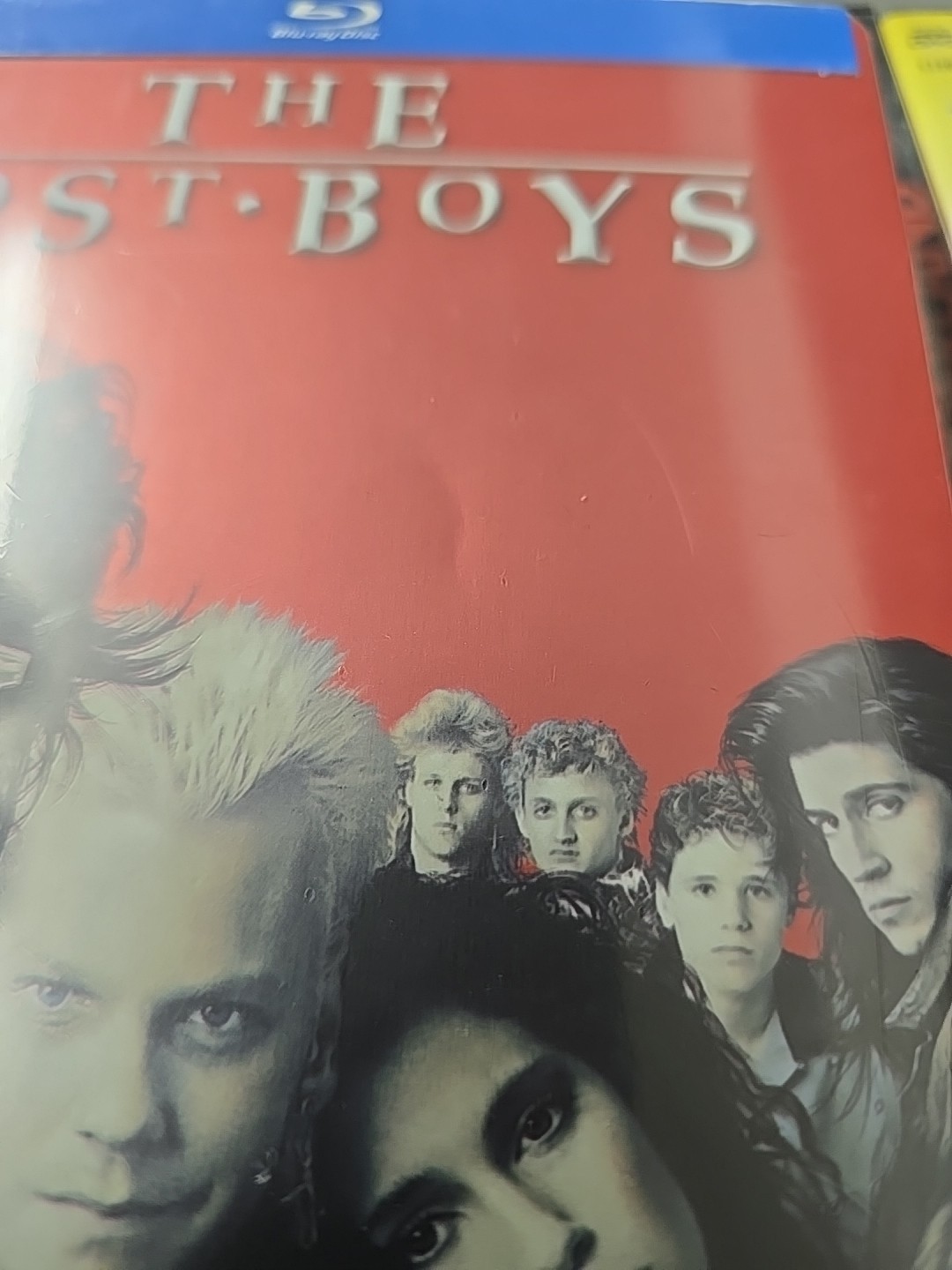The Lost Boys (Blu-ray, 2014) Steelbook DENT READ DESCRIPTION