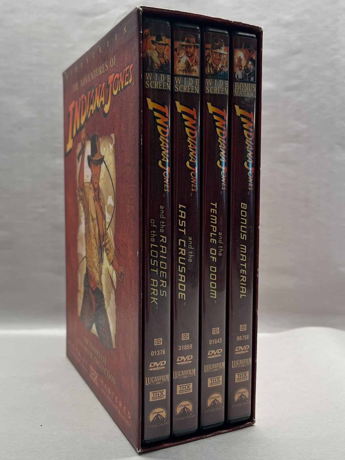 Adventures of Indiana Jones Widescreen 4-DVD Box Set + Blu-Ray Crystal Skull DVD
