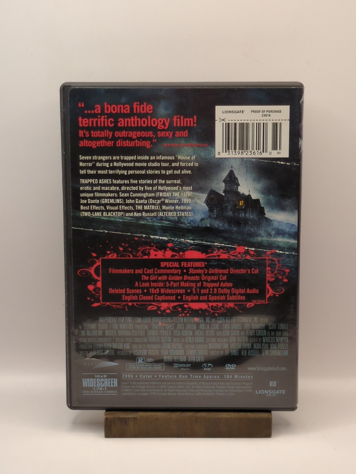 Trapped Ashes (2006) DVD Horror Anthology Joe Dante Sean Cunningham Ken Russell