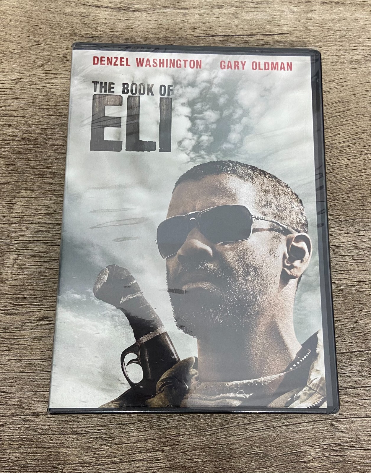 The Book of Eli DVD Denzel Washington Gary Oldman (English, Spanish & Francais)